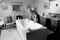 Invercauld Lodge, Cleaning The Bath